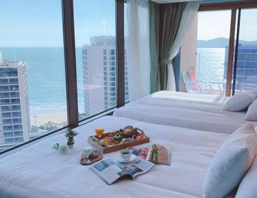 Suite with Terrace and Sea View