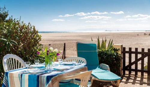 Family Room with Sea View