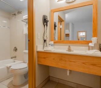 King Spa Suite with Ocean View