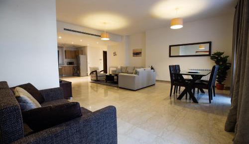 Two-Bedroom Apartment City View