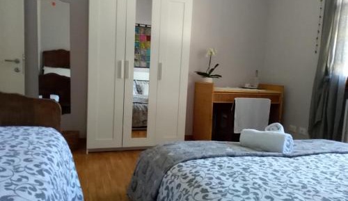 Triple Room with Private Bathroom