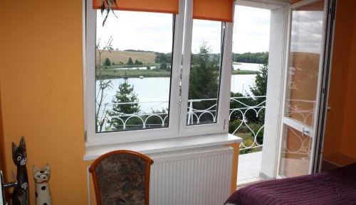 Triple Room with Lake View