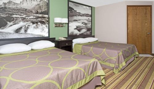 Queen Room with Two Queen Beds - Mobility Access/Non-Smoking