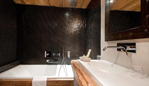 Family Suite (2 Adults + 2 Children) Tapiaz