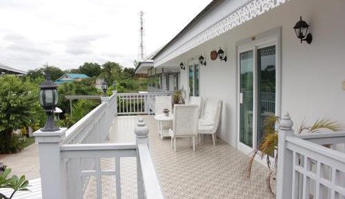 Twin Room with Balcony