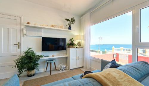 Apartment with Sea View