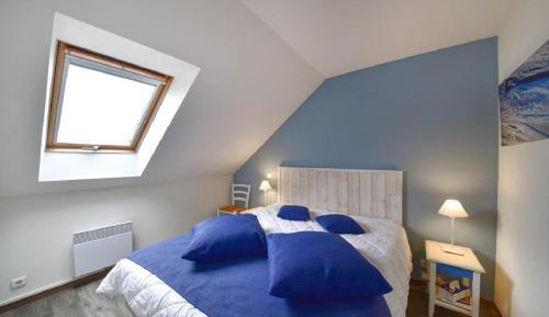 Select One-Bedroom Apartment (7 People)