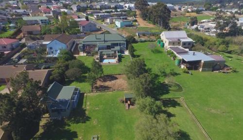 Apartment with Garden View