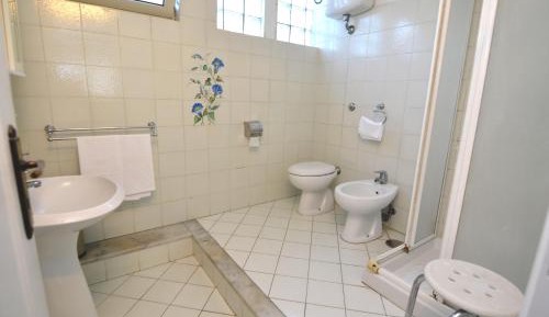 Economy One-Bedroom Apartment