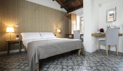 Double Room with Spa Bath