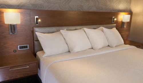 King Room with City View