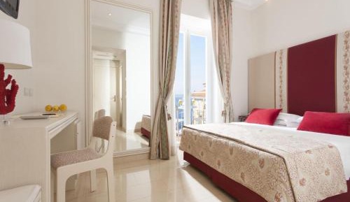 Superior Double or Twin Room with Sea View