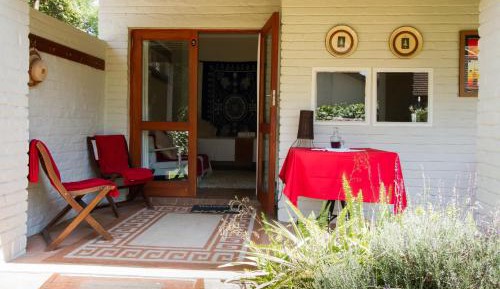 Family Room with Garden View