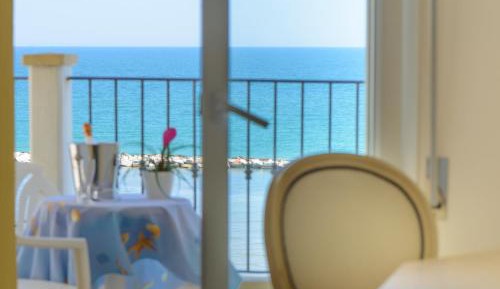 Double Room - Beach Front