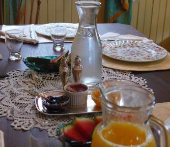 Queen Room with Shared Bathroom