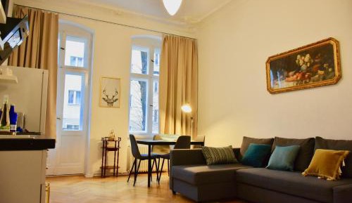 Two-Bedroom Deluxe Apartment