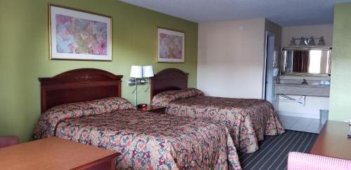 Double Room with Two Double Beds - Non-Smoking