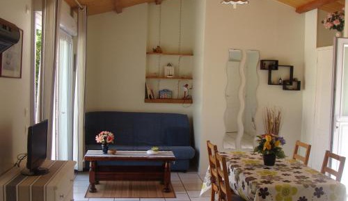 One-Bedroom House