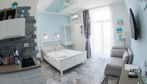 Deluxe Double Room with Balcony and Sea View