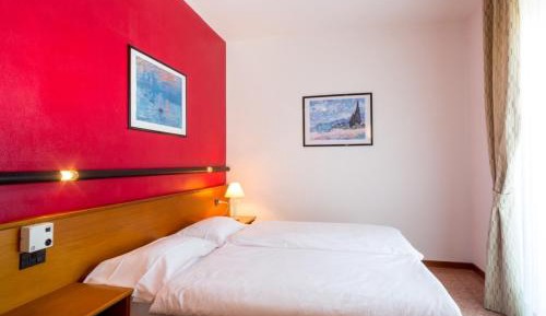 Triple Room with Balcony