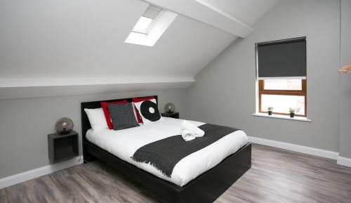 Apartment - Split Level
