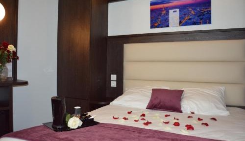 Double Room with Courtyard View