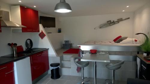 Studio with Mountain View