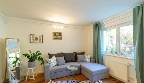 One-Bedroom Apartment souterrain