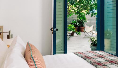 Deluxe Room with a Courtyard View