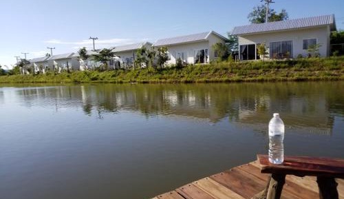 Deluxe Bungalow with Garden View