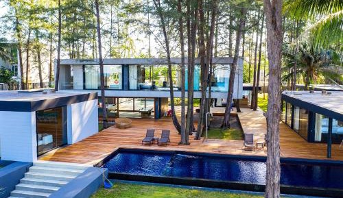Villa with Private Pool