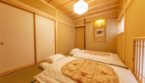 Japanese-Style Family Room