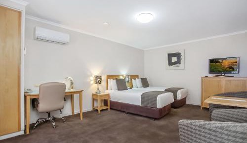 Premium Twin Room