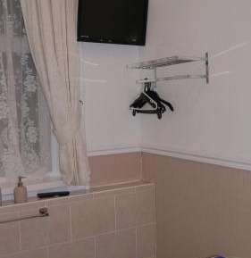 Single Room with Private External Bathroom