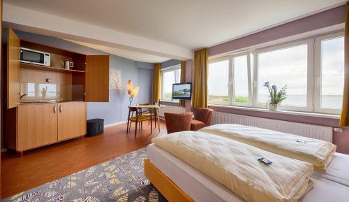 Studio with Sea View