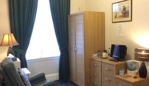 Single Room with Shared Bathroom