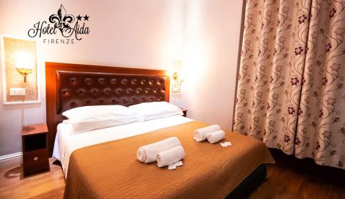 Double or Twin Room with Private Bathroom