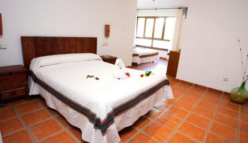 Family Room with Mountain View