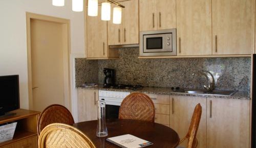 One-Bedroom Apartment 31
