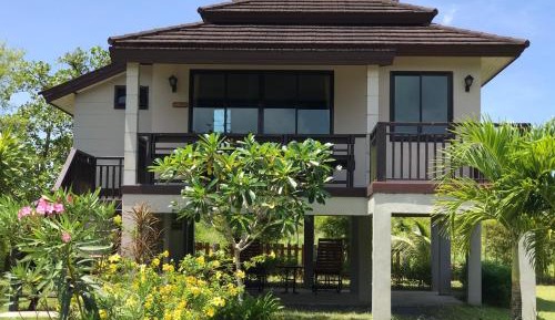 Sunset Villa with Partial Sea View or Garden View