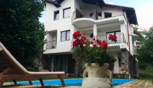 Penthouse Apartment with Terrace