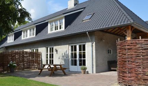 Seven-Bedroom Holiday Home