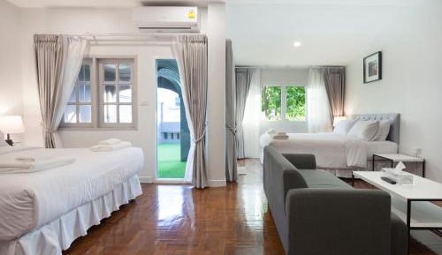 Premium Quadruple Room