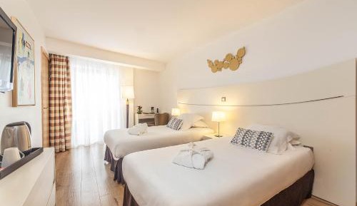 Classic Double or Twin Room with Free Spa Access