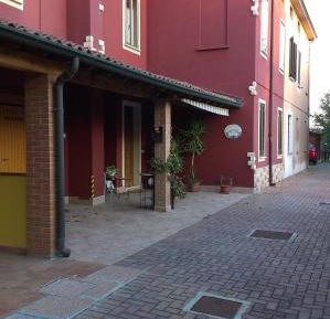 Double Room with Shared Toilet