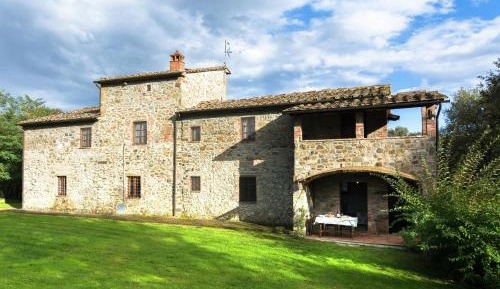 One-Bedroom Holiday Home
