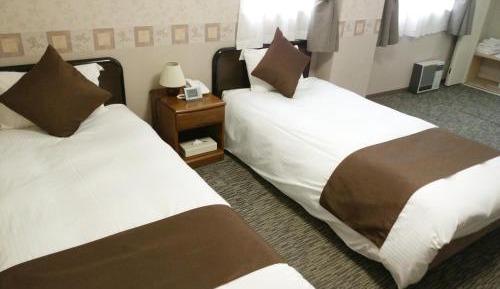 Twin Room - Non-Smoking