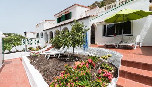 Three-Bedroom Townhouse