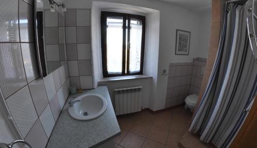 Two-Bedroom Apartment (4 Adults)