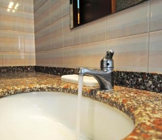 Two-Bedroom Apartment (6 Adults)